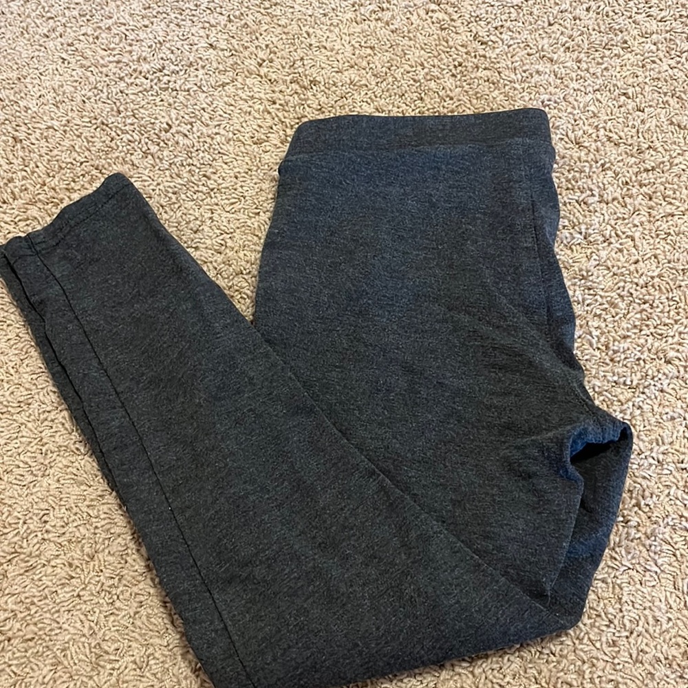 Grey leggings